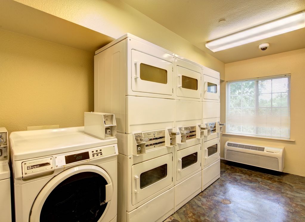 Woodspring Suites | North Charleston Airport I-526 Съоръжения снимка