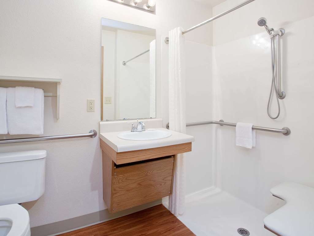 Woodspring Suites | North Charleston Airport I-526 Стая снимка